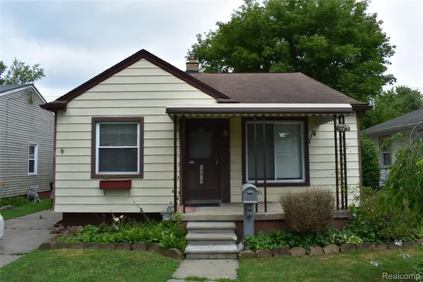 $159,900 | 19917 Denby Street, Redford, MI 48240