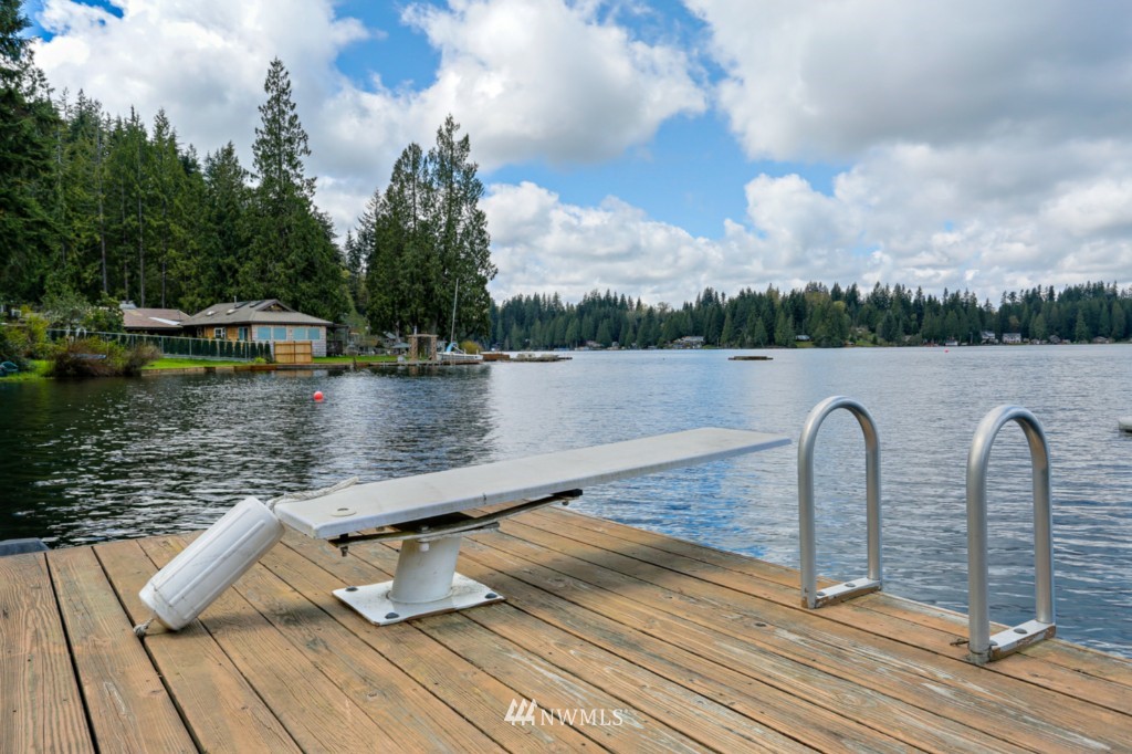 24217 South Lake Roesiger Road Snohomish, WA 98290 - Photo 18 of 22
