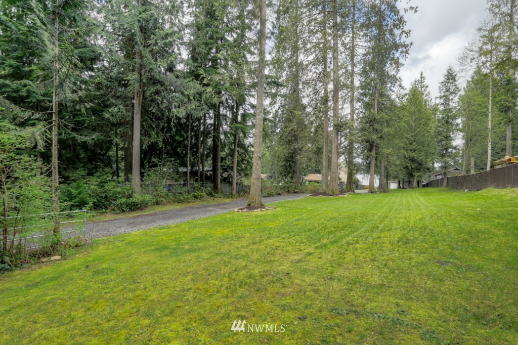 24217 South Lake Roesiger Road Snohomish, WA 98290 - Photo 20 of 22