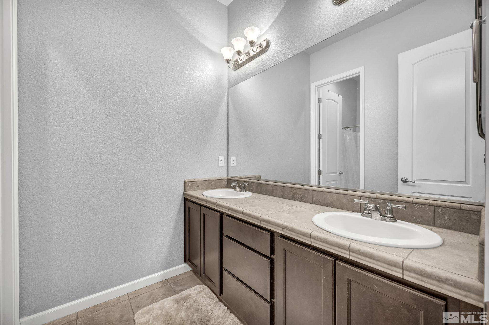 10390 Cavalry Circle Reno, NV 89521 - Photo 30 of 37 Photo 30