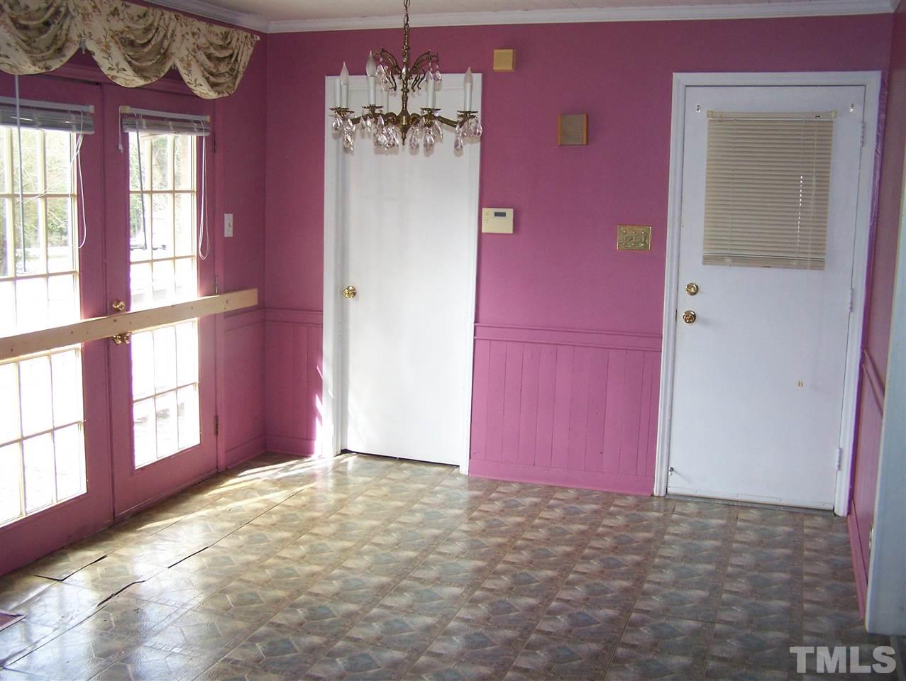 1215 Alpha Road Henderson, NC 27536 - Photo 13 of 25 Gallery Image 13