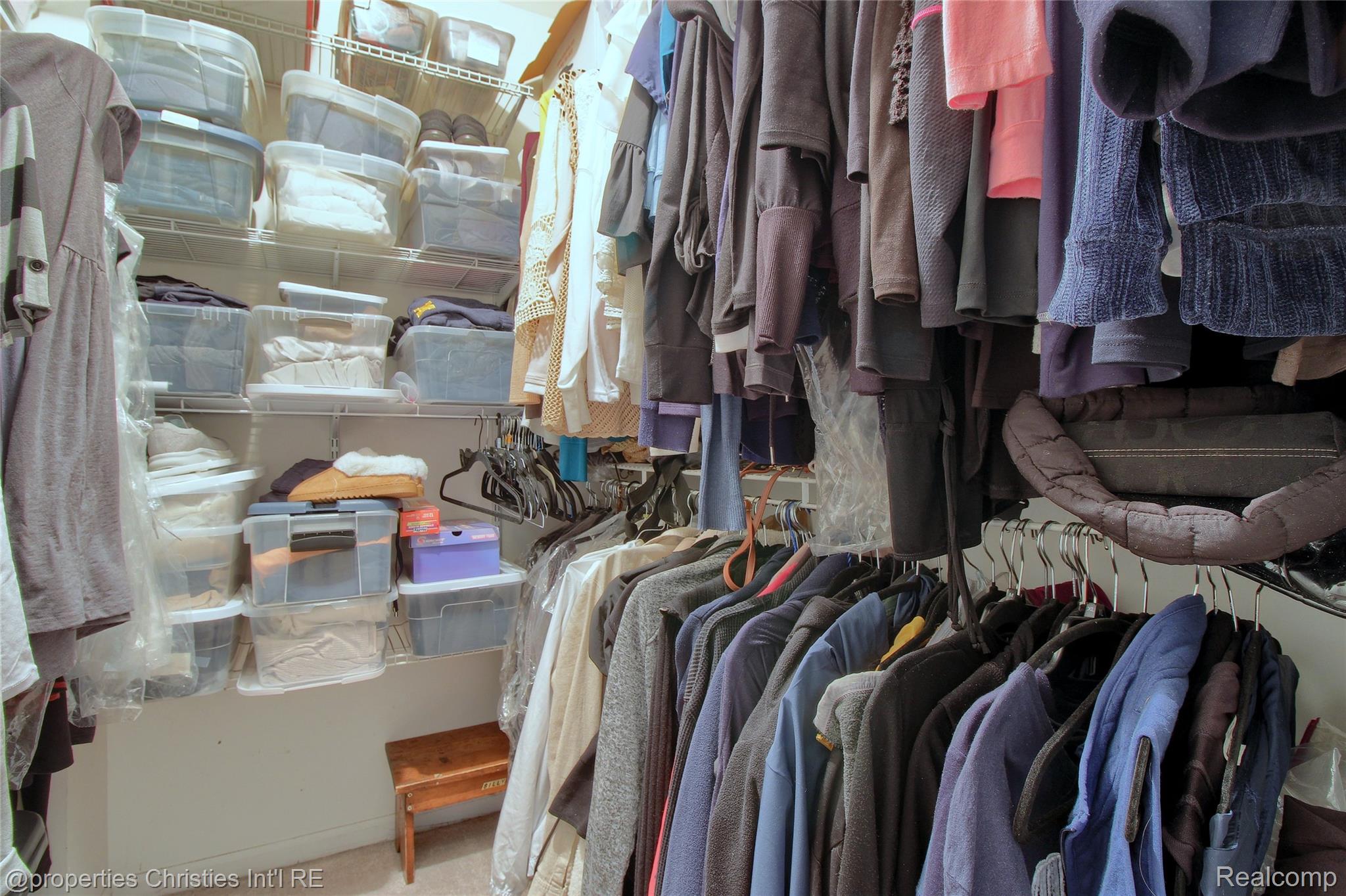 3339 Riverside Drive Canton, MI 48188 - Photo 23 of 34 Primary Walk-In Closet