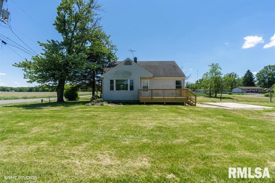 24265 Spring Creek Road Washington, IL 61571 - Photo 1 of 25 Gallery Image 1