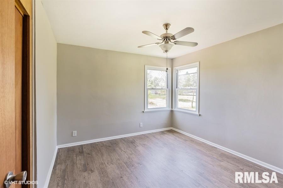 24265 Spring Creek Road Washington, IL 61571 - Photo 11 of 25 Gallery Image 11