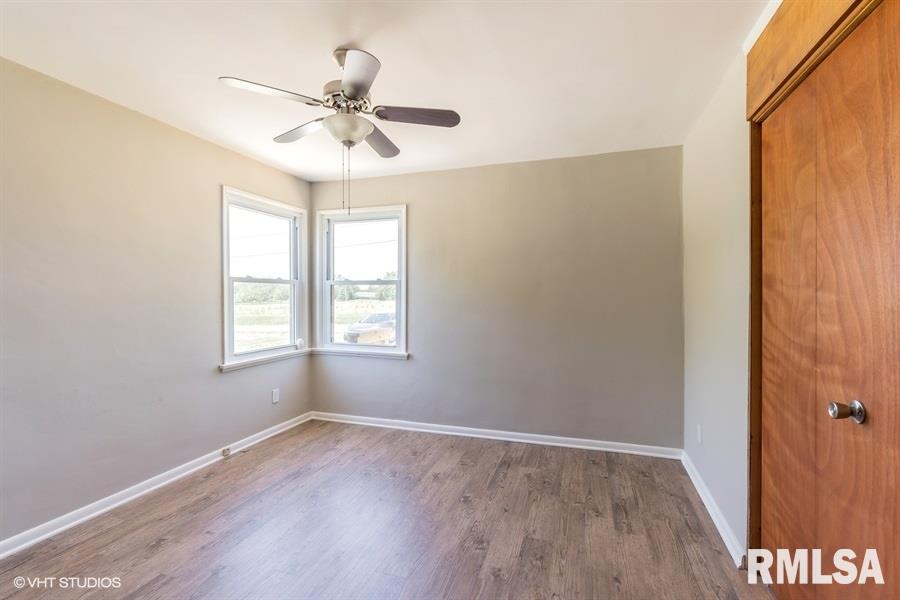 24265 Spring Creek Road Washington, IL 61571 - Photo 13 of 25 Gallery Image 13