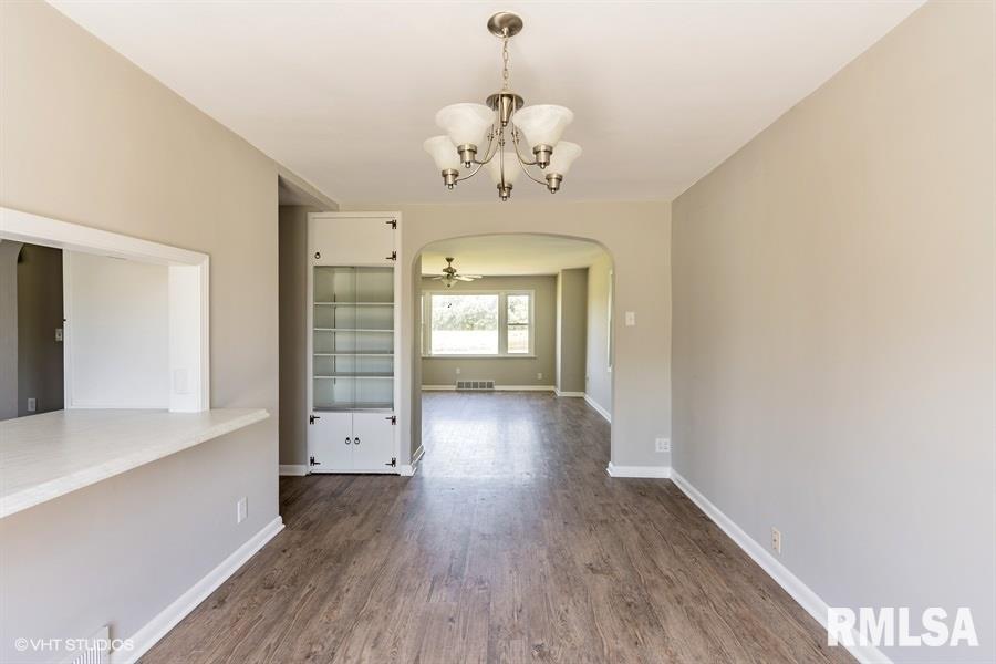 24265 Spring Creek Road Washington, IL 61571 - Photo 8 of 25 Gallery Image 8