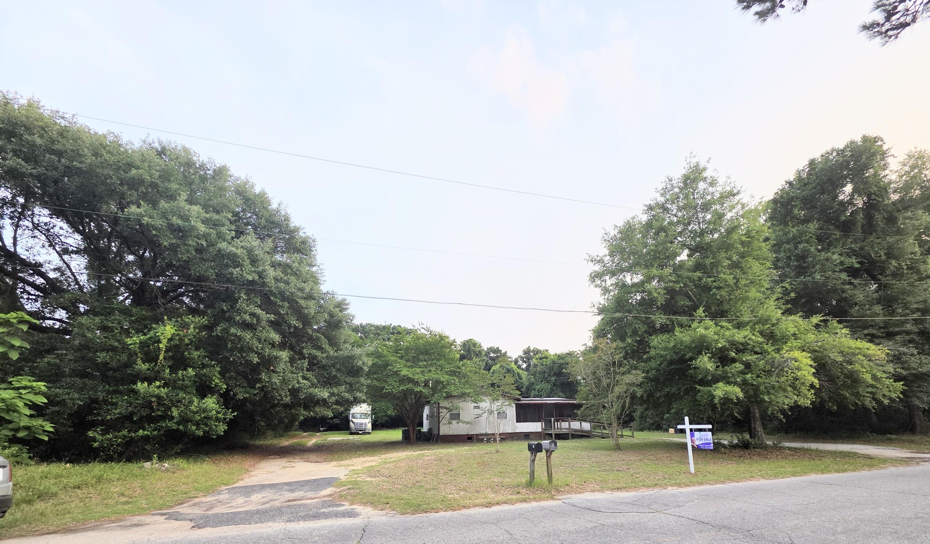 301 7th Avenue Mount Pleasant, SC 29464 - Photo 4 of 8 1000005909