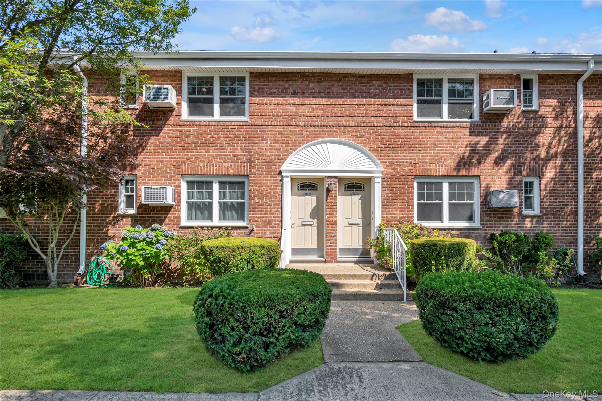 226-09 Union Turnpike, Unit B Queens, NY 11364 - Photo 7 of 8