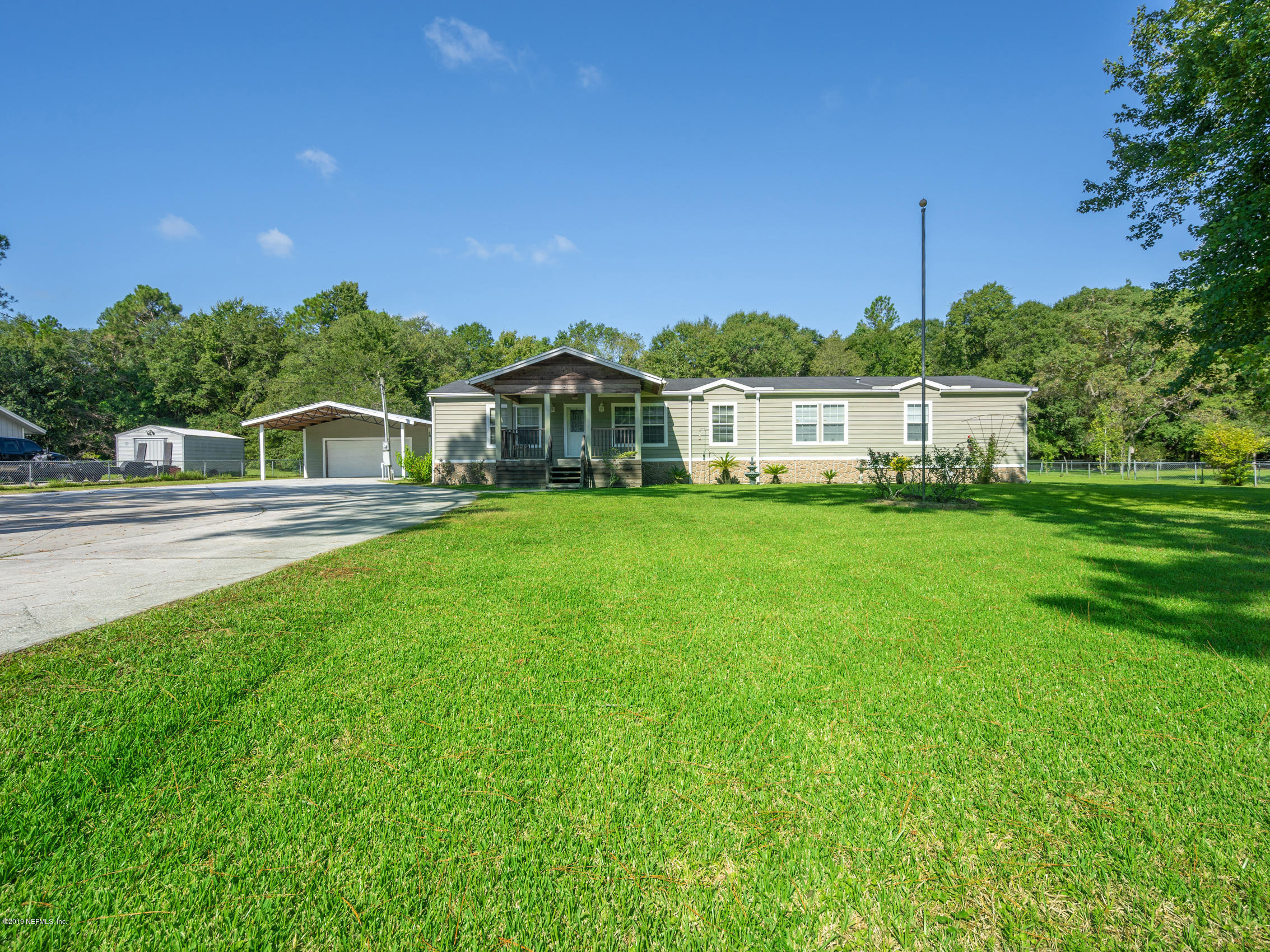 54197 Point S Drive Callahan, FL 32011 - Photo 4 of 44 4