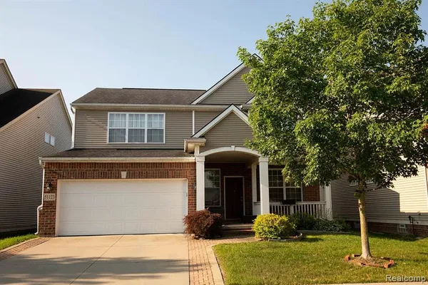 $2,900 | 51123 Brompton, Novi, MI 48374