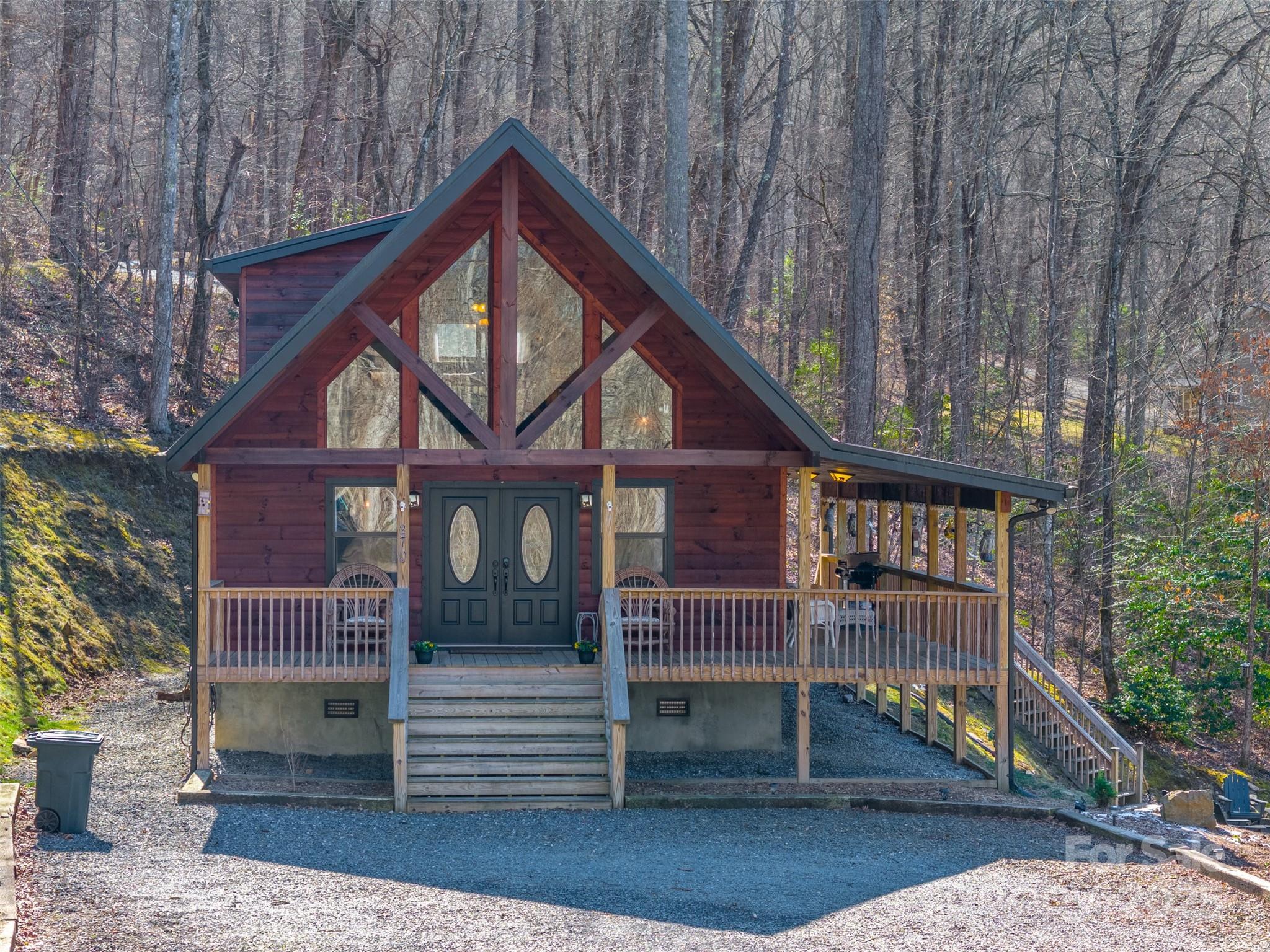 270 Overlook Road Bryson City, NC 28713 - Photo 4 of 43