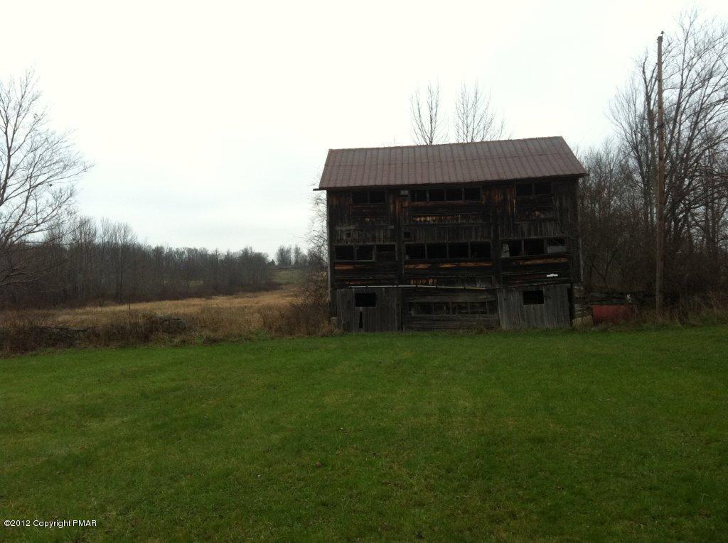 73 Sheards Road Milanville, PA 18443 - Photo 8 of 8 Barn