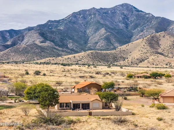 $459,000 | 5831 East Silver Leaf Court, Hereford, AZ 85615