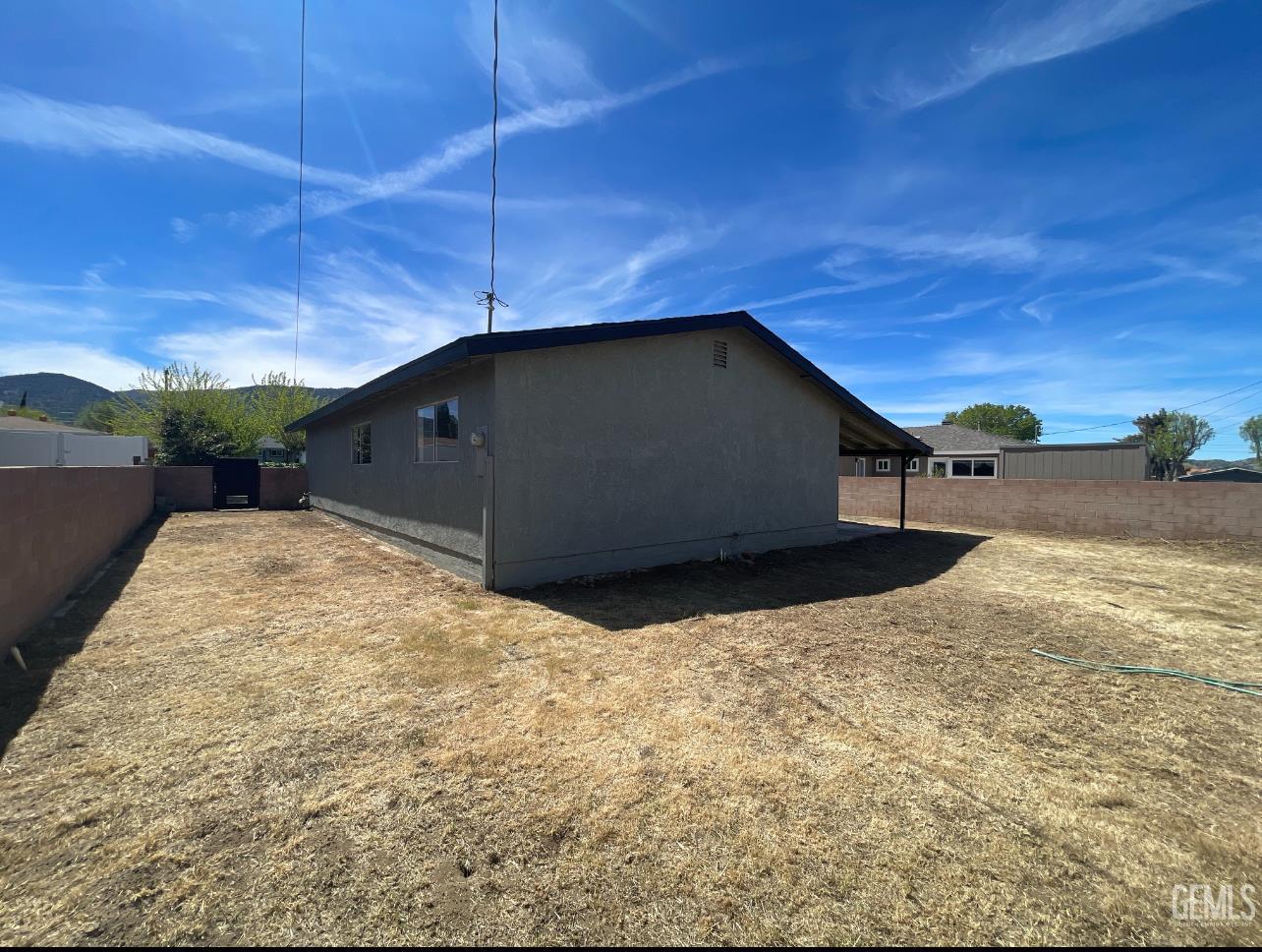 Undisclosed Address Tehachapi, CA 93561 - Photo 15 of 18 a backyard of a house