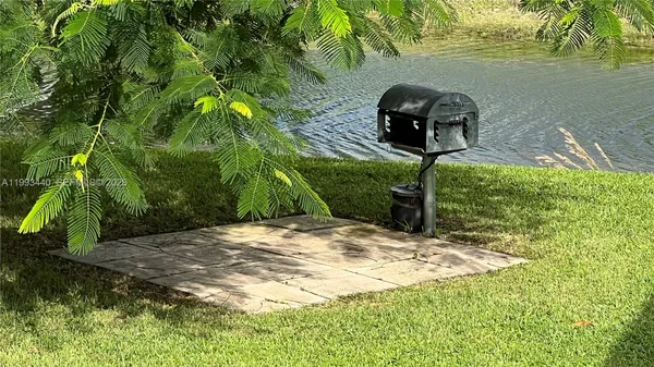 $1,350 | 306 Newport T, Unit 306, Deerfield Beach, FL 33442