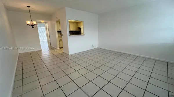 $1,350 | 306 Newport T, Unit 306, Deerfield Beach, FL 33442
