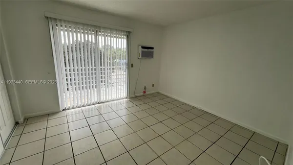 $1,350 | 306 Newport T, Unit 306, Deerfield Beach, FL 33442