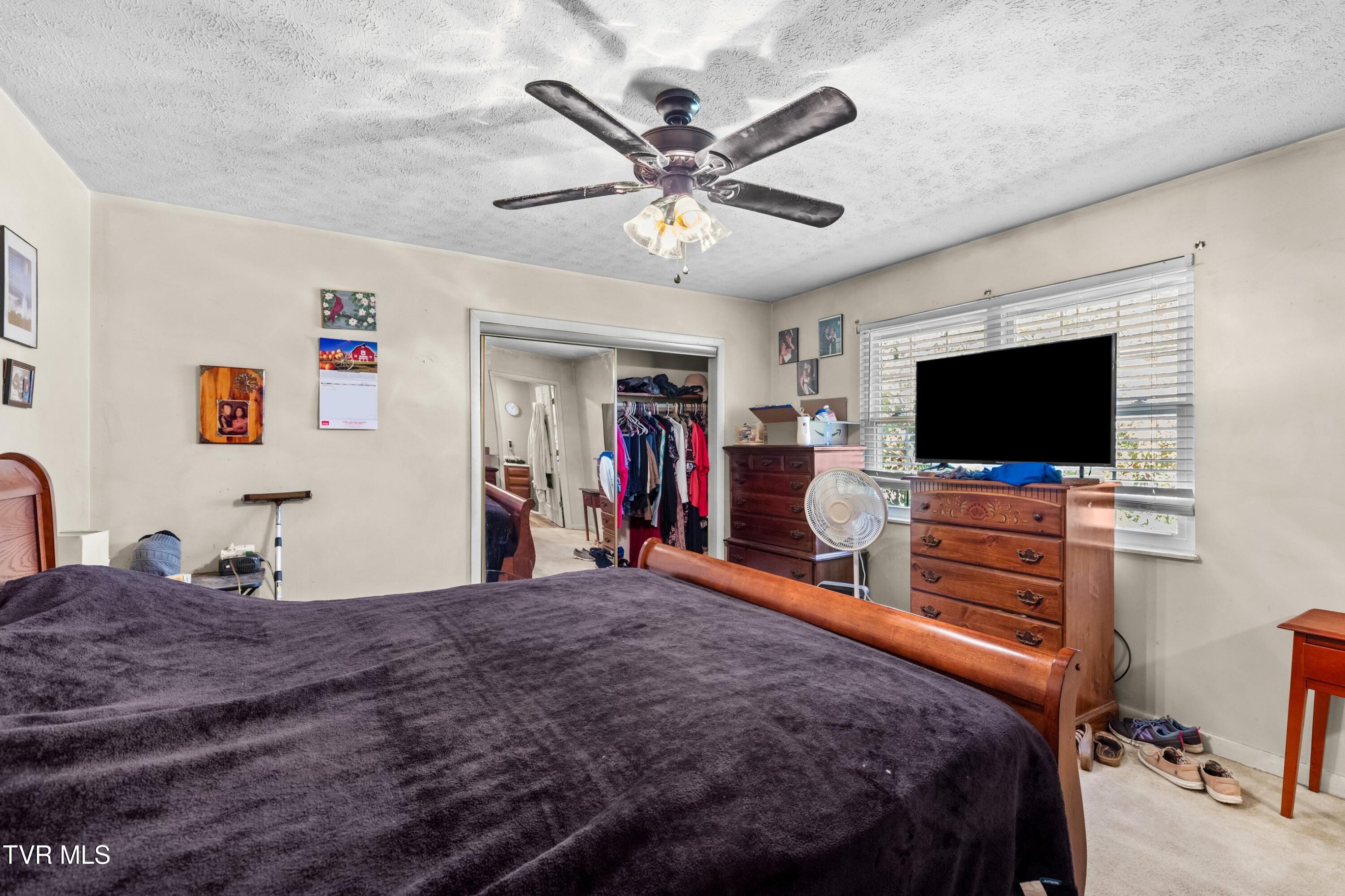 254 Meadowview Lane Bean Station, TN 37708 - Photo 13 of 33 013-254MeadowviewLane-BeanStation-TN-377