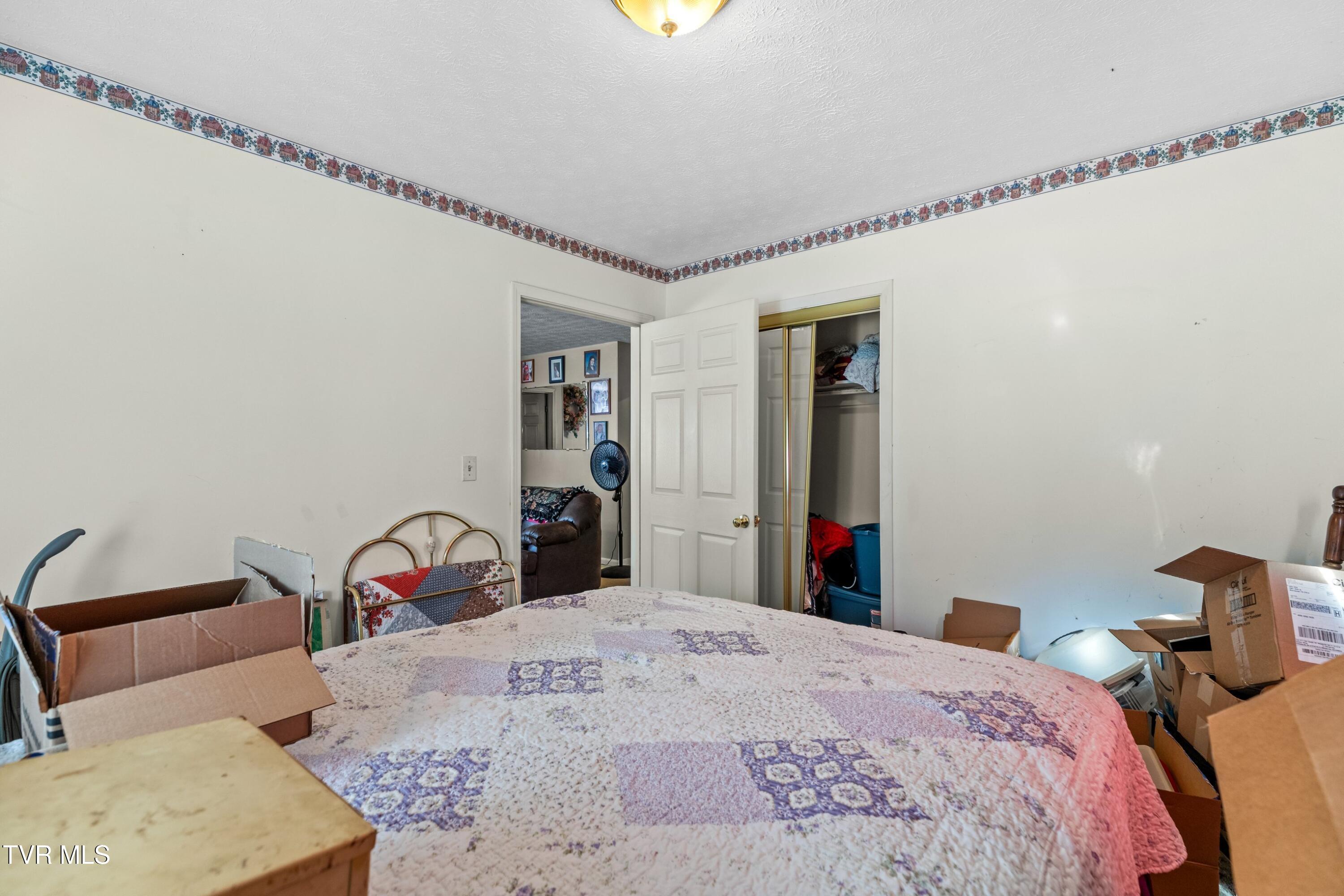 254 Meadowview Lane Bean Station, TN 37708 - Photo 17 of 33 017-254MeadowviewLane-BeanStation-TN-377