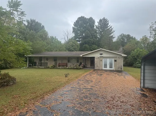 $192,500 | 1127 South Thompson Road, Lexington, IN 47138