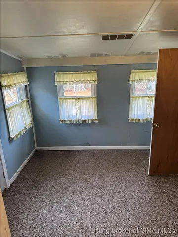 $192,500 | 1127 South Thompson Road, Lexington, IN 47138