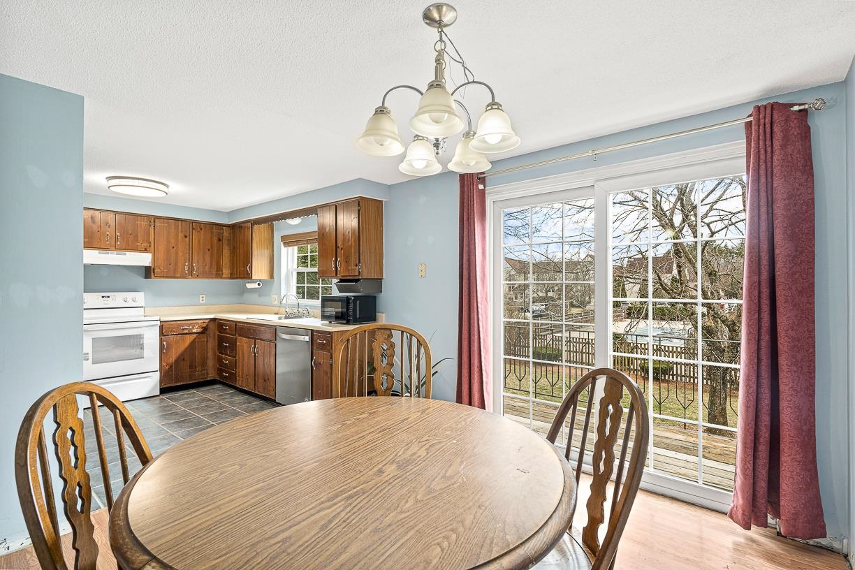 53 East Ridge Road, Unit B Merrimack, NH 03054 - Photo 3 of 29