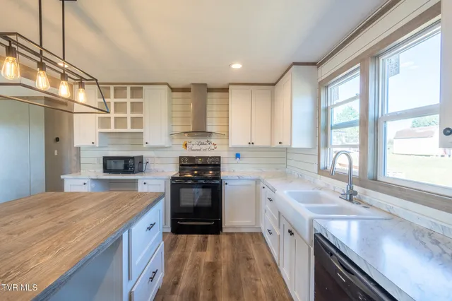 $248,900 | 395 Ebenezer Loop, Chuckey, TN 37641