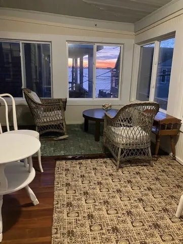 $1,995 | 34 Maple Avenue, Unit 2, Nahant, MA 01908