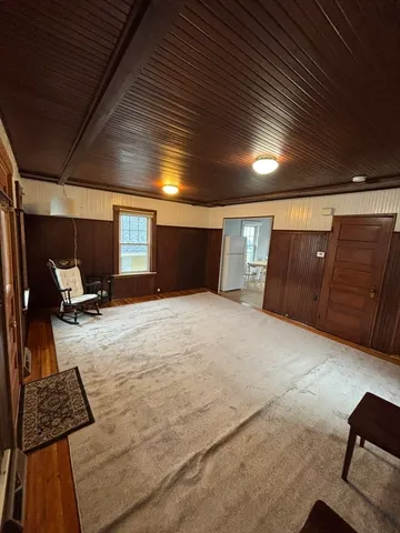 $1,995 | 34 Maple Avenue, Unit 2, Nahant, MA 01908