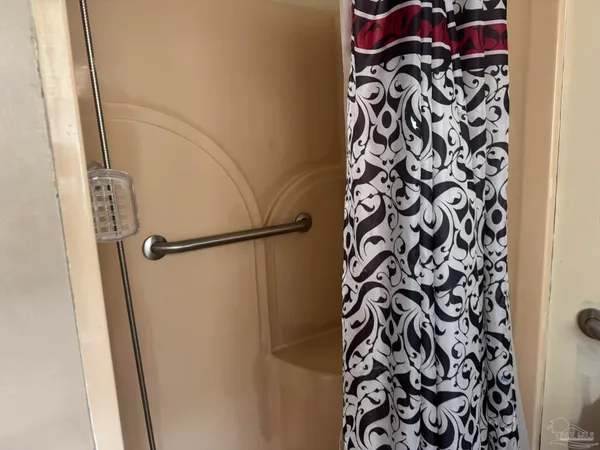 $139,000 | 11150 Highway 97, Walnut Hill, FL 32568