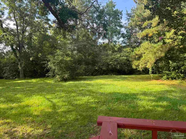 $139,000 | 11150 Highway 97, Walnut Hill, FL 32568