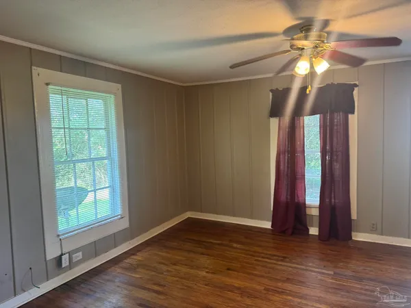 $139,000 | 11150 Highway 97, Walnut Hill, FL 32568