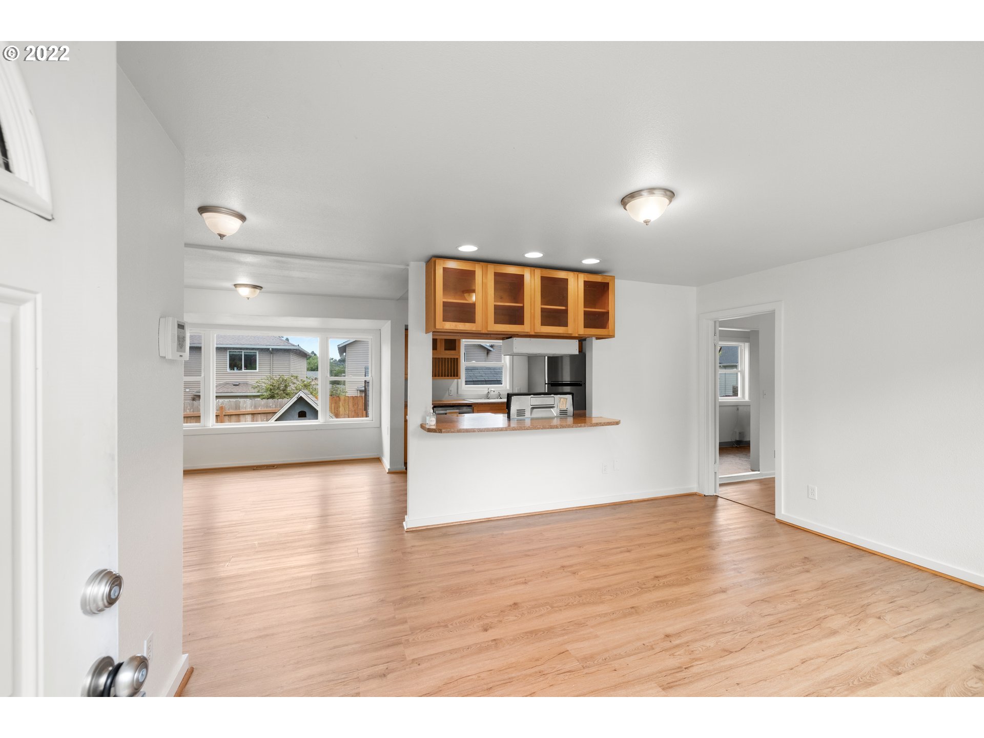 785 Southeast Williams Road Gresham, OR 97080 - Photo 5 of 32 Gallery Image 5