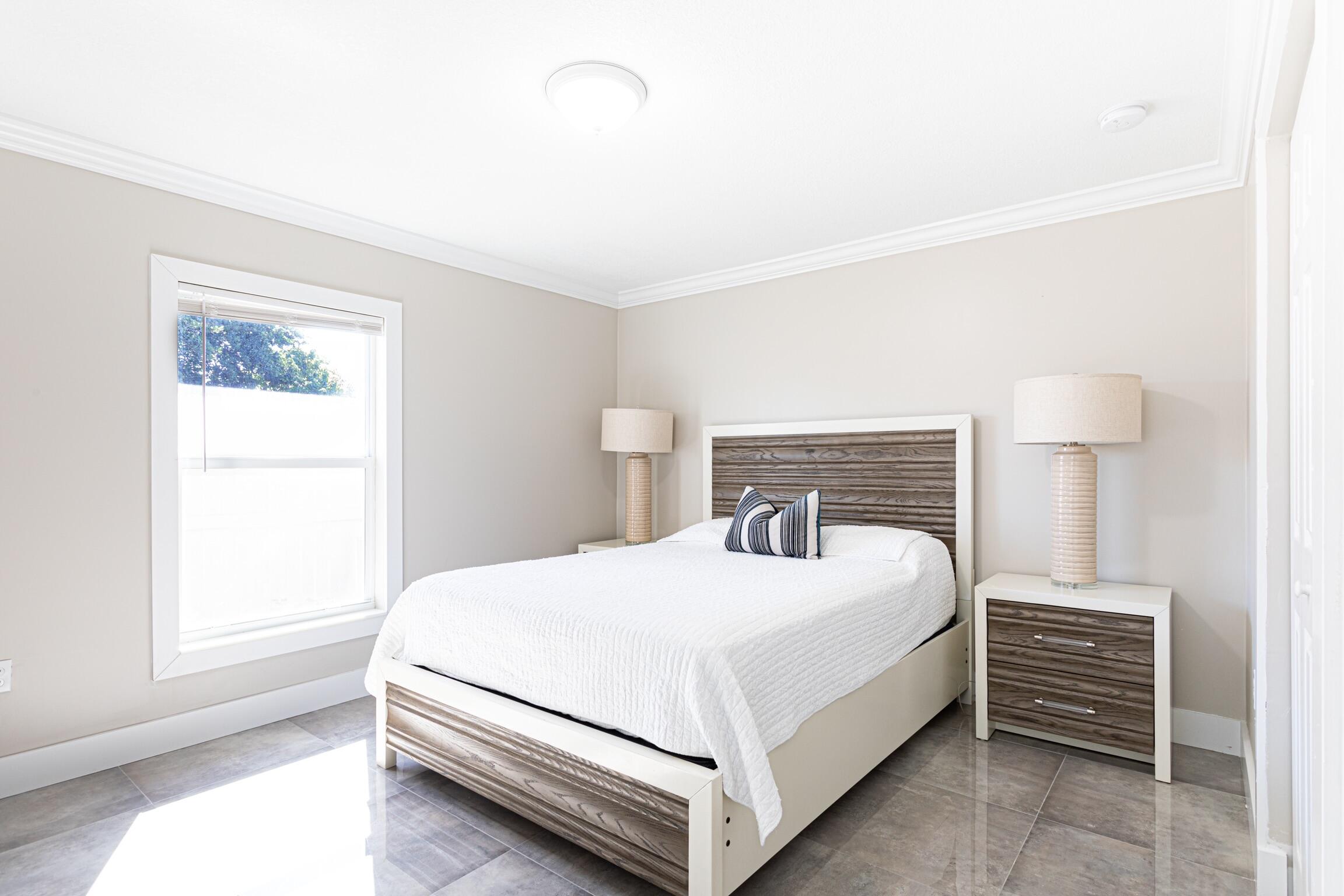 6479 Alexander Road West Palm Beach, FL 33413 - Photo 8 of 20 4705B1E9-8322-40ED-8430-885C6AAB6334