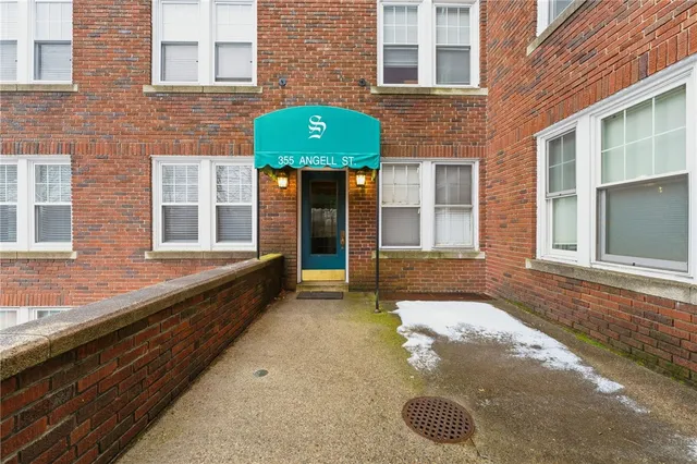 $349,900 | 355 Angell Street, Unit 7, Providence, RI 02906