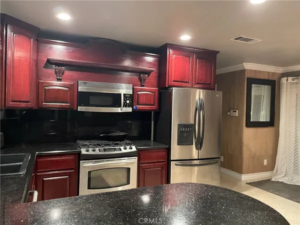 $3,850 | 4731 West 149th Street, Lawndale, CA 90260