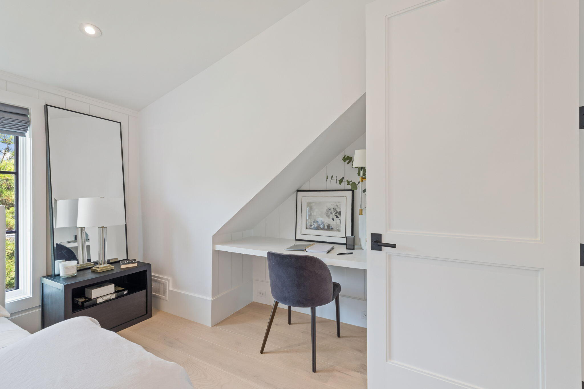 17 North Watch Tower Lane Watersound, FL 32461 - Photo 175 of 195 Third floor bedroom