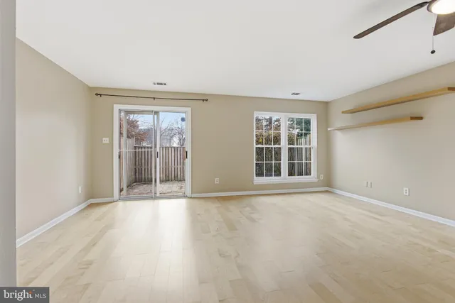 $2,495 | 14804 London Lane, Bowie, MD 20715