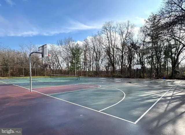 $2,495 | 14804 London Lane, Bowie, MD 20715