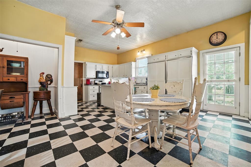 504 South Main Street Lockhart, TX 78644 - Photo 17 of 40