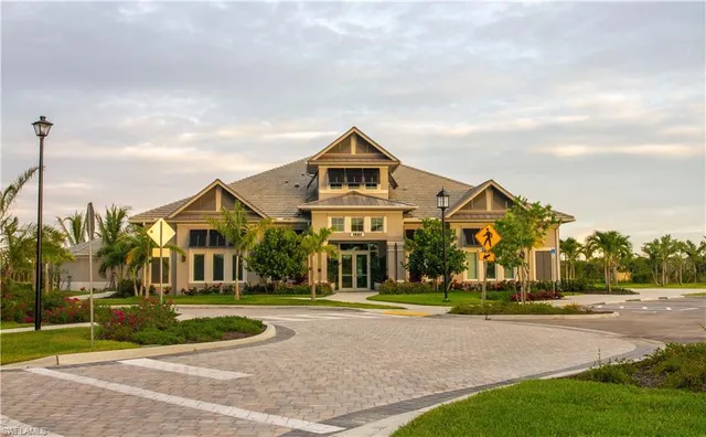 $7,500 | 244 Indies Drive East, Unit 101, Naples, FL 34114