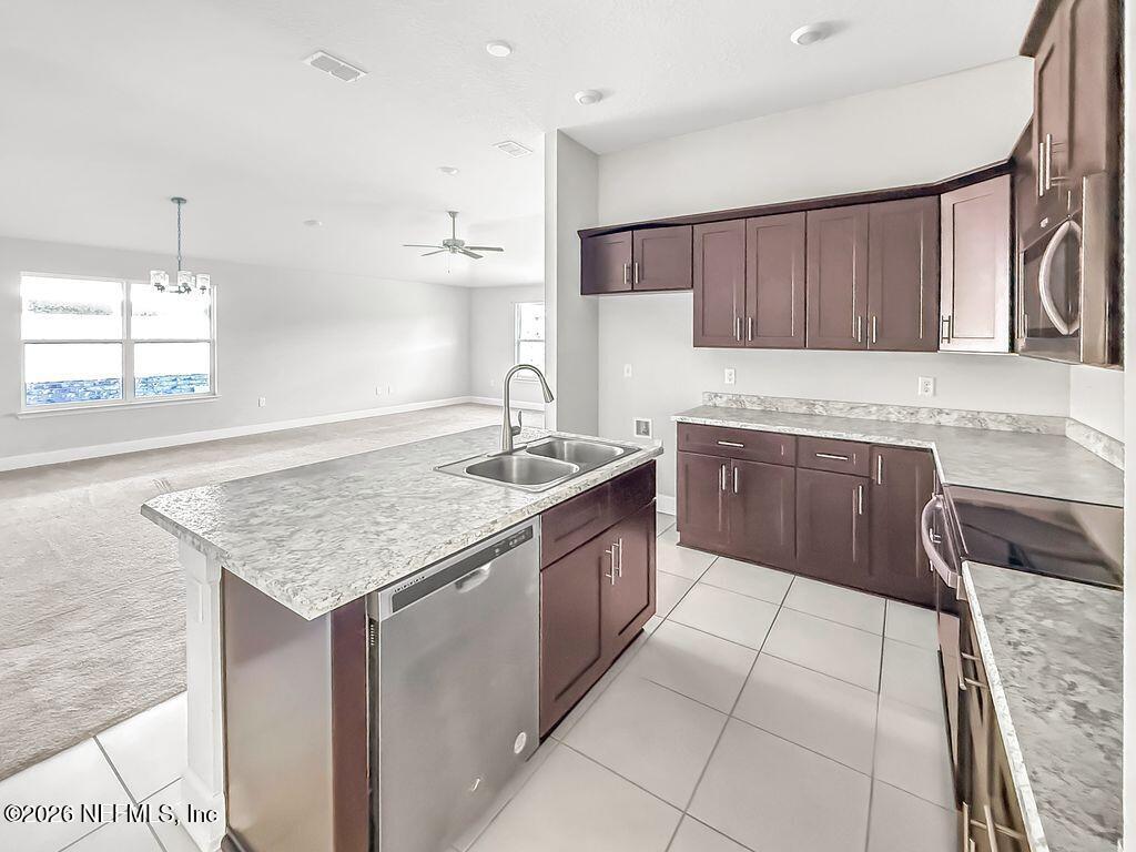 100 Rivertown Road Palm Coast, FL 32137 - Photo 7 of 25 Kitchen1