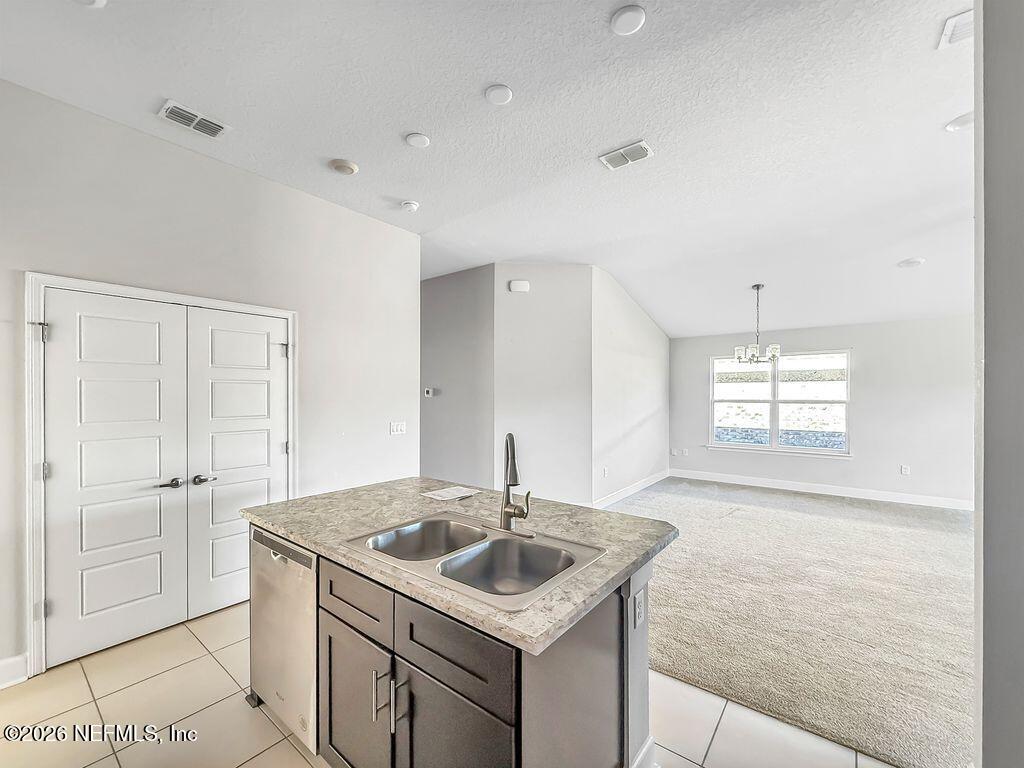 100 Rivertown Road Palm Coast, FL 32137 - Photo 8 of 25 Kitchen2