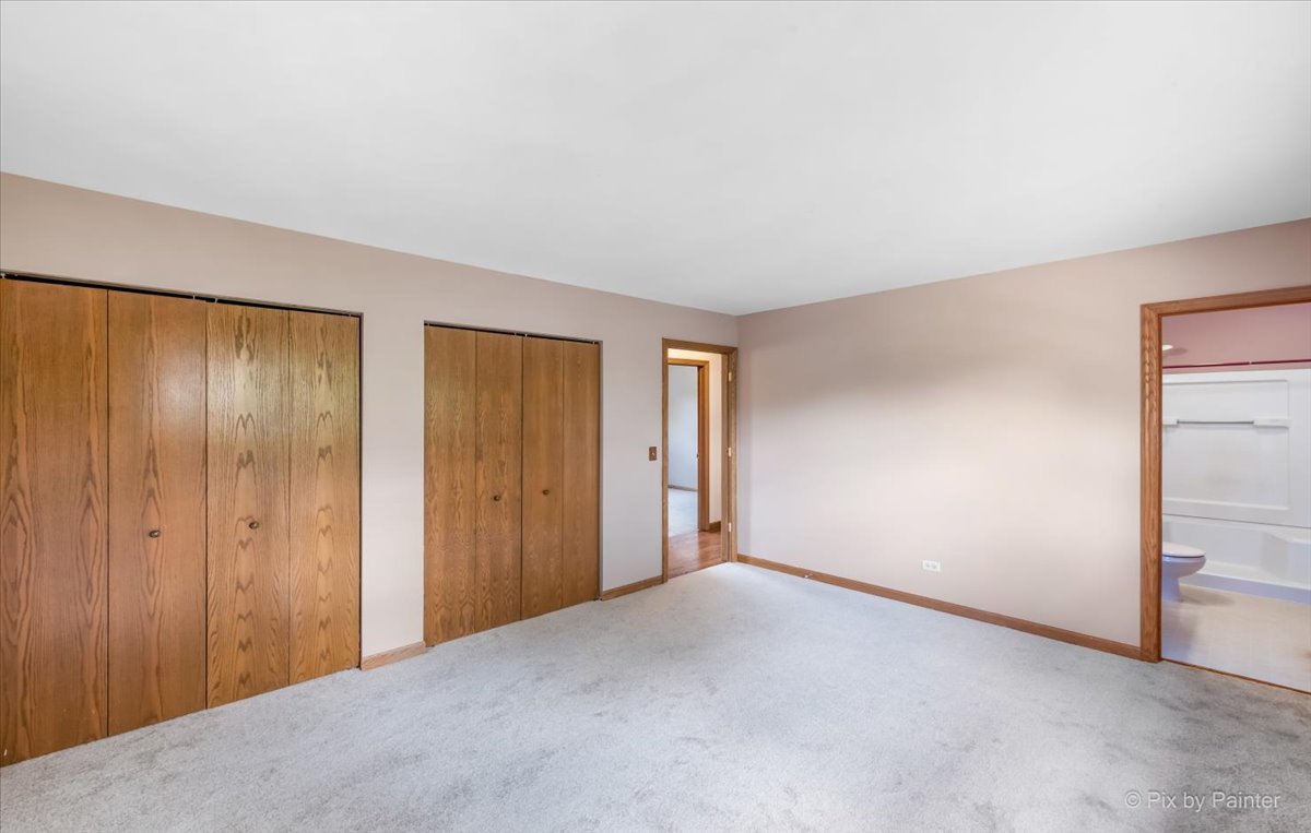 530 White Birch Road Lindenhurst, IL 60046 - Photo 17 of 33