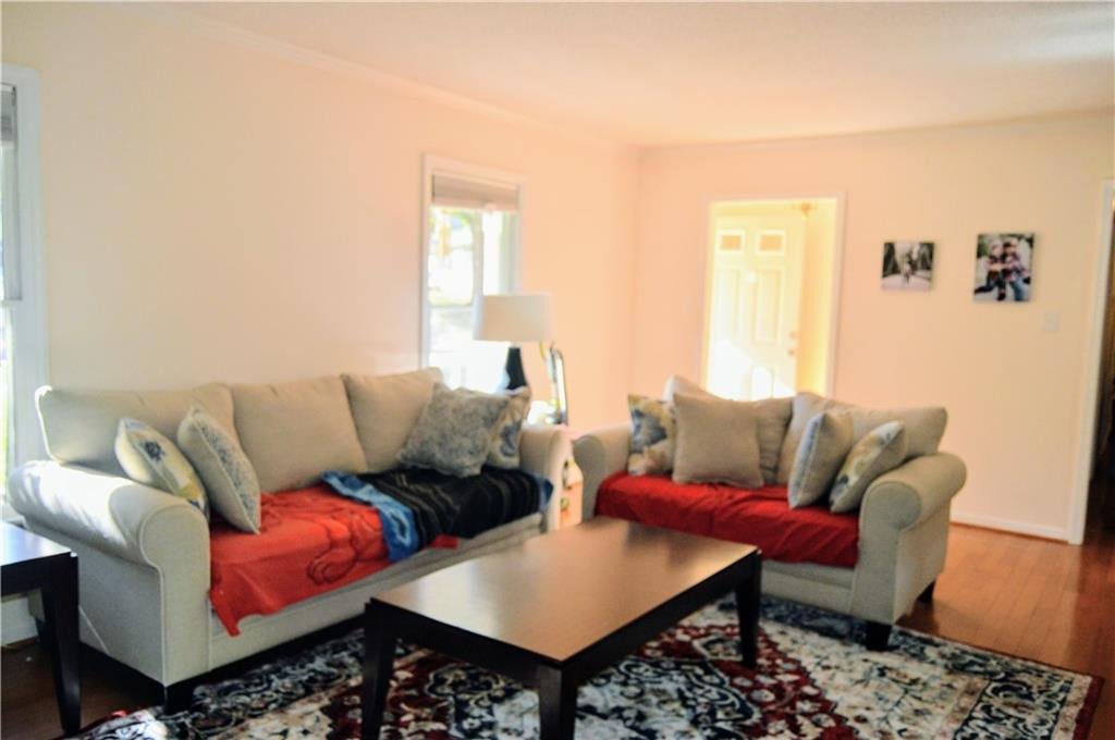 1817 Rivertrace Point High Point, NC 27265 - Photo 3 of 25 Gallery Image 3