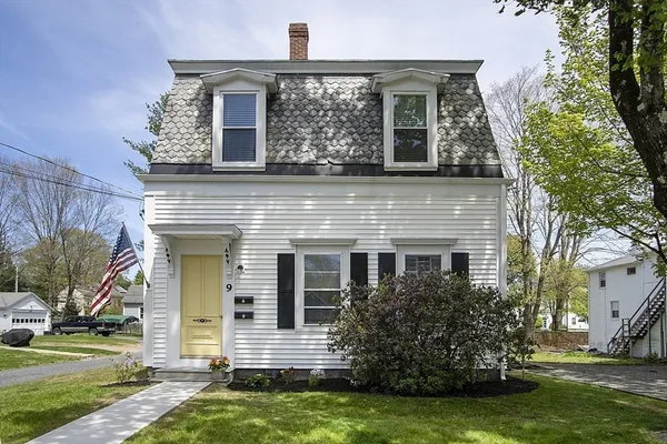 $3,300 | 9 West Street, Unit 1, Westborough, MA 01581