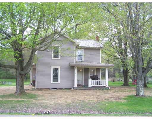 1068 Rutledge Road Transfer, PA 16154 - Photo 1 of 8 Exterior Front.
