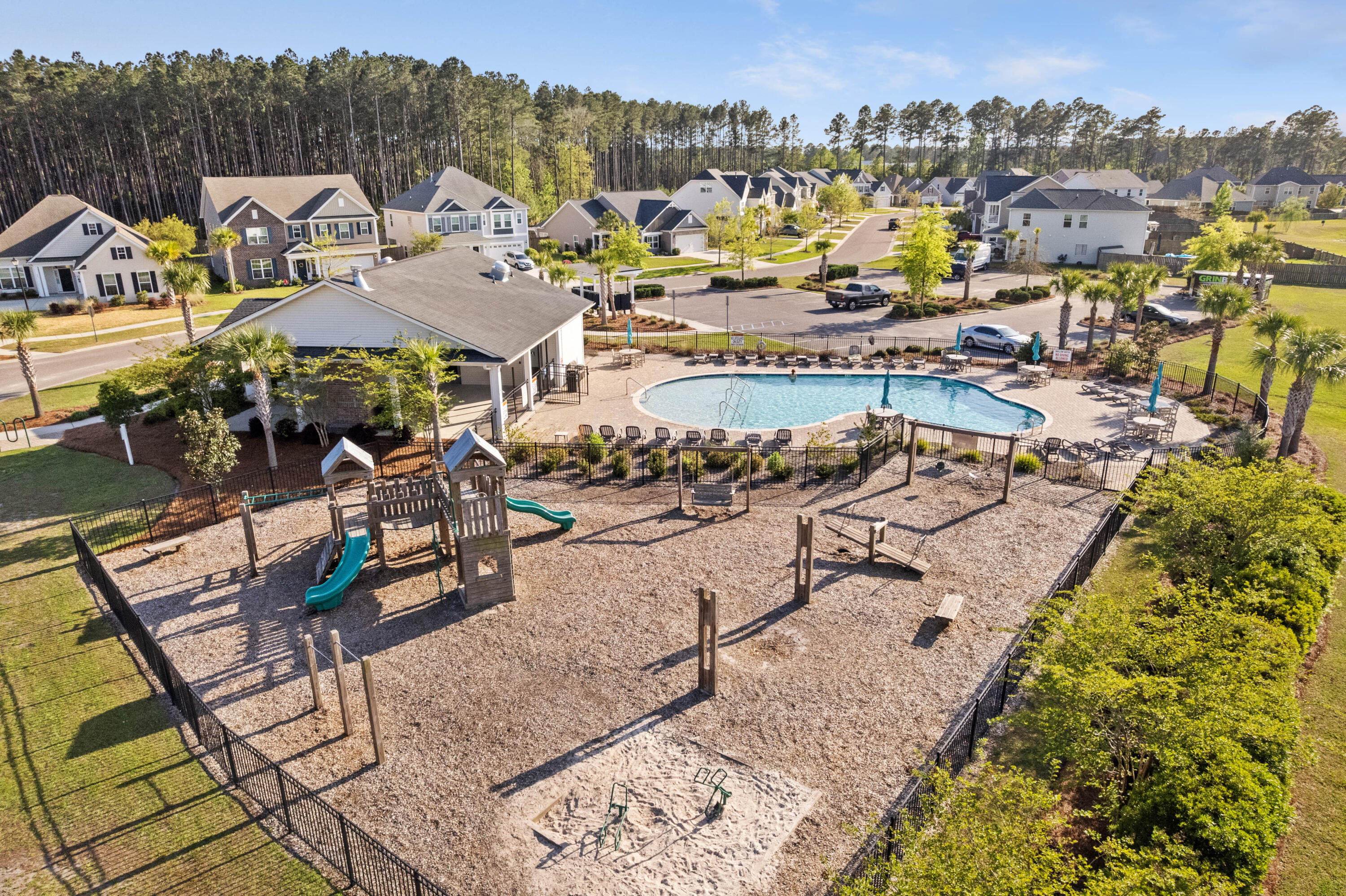 242 Saxony Loop Summerville, SC 29486 - Photo 42 of 44 Saxony Lake Amenities