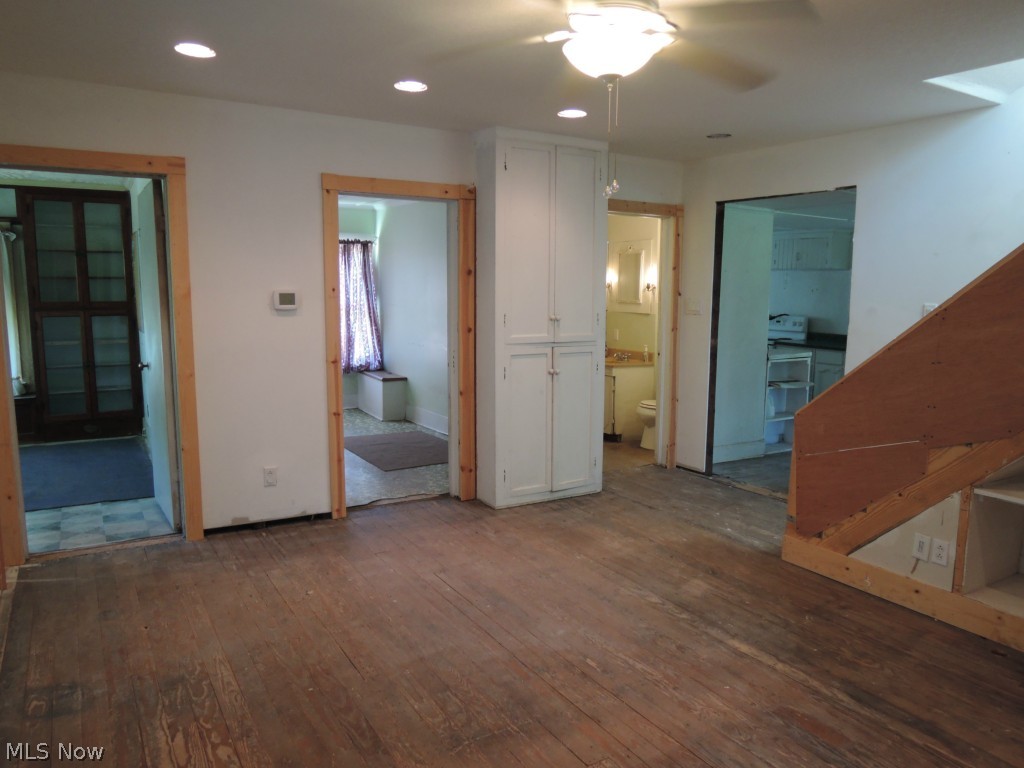 3156 Schotten Road Hubbard, OH 44425 - Photo 5 of 25 Gallery Image 5