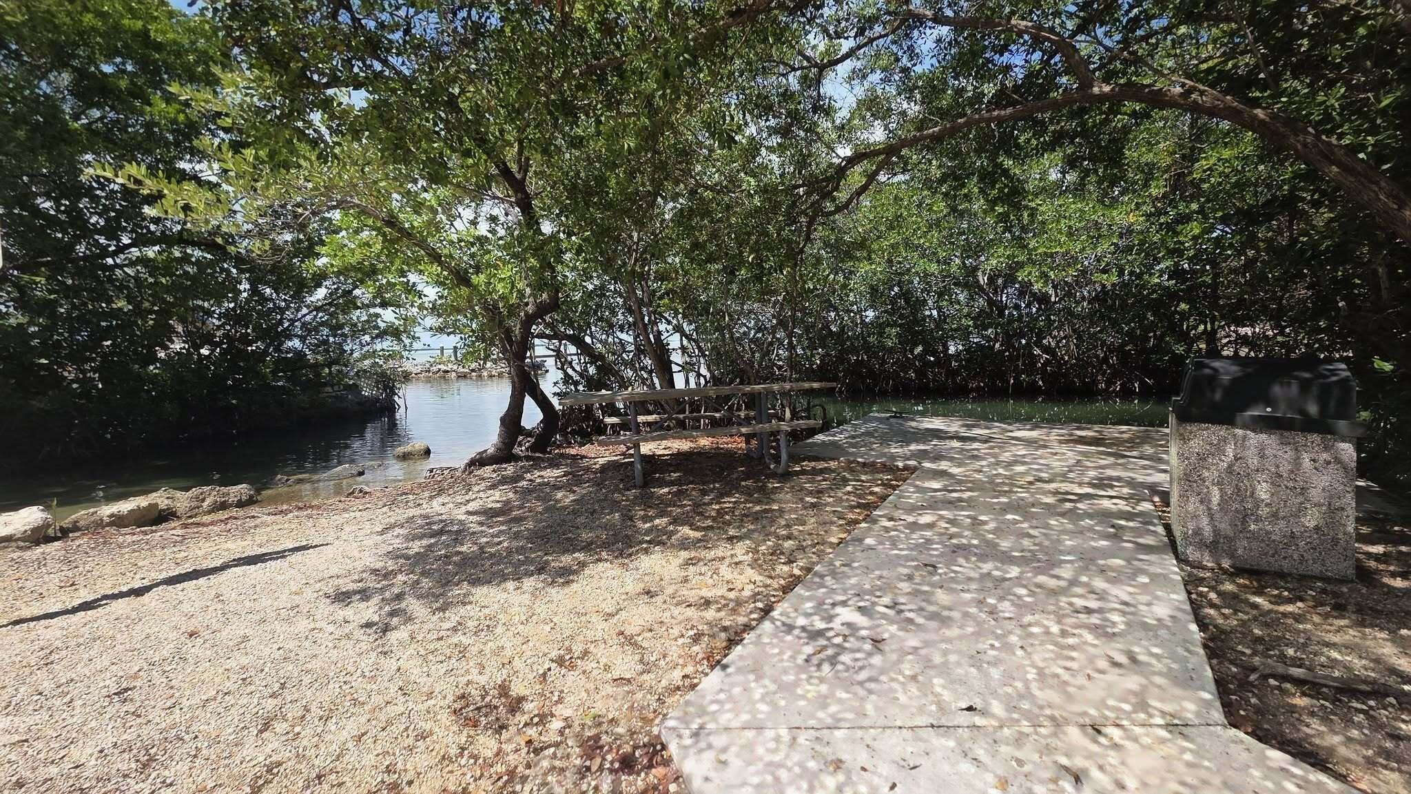41 Sunset Road Key Largo, FL 33037 - Photo 55 of 59 Public Park 2nd Picnic area